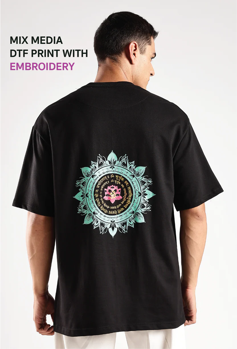 Padma Mantra Oversized T-Shirt – Shakti Black
