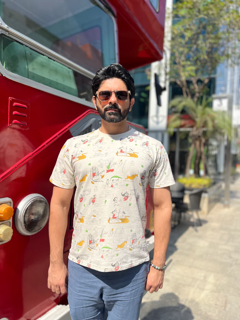 Mythology Print Casual T-Shirt - Image 8